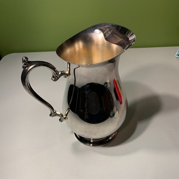 International Silver Co. Other - International Silver Co Water Pitcher with ice guard